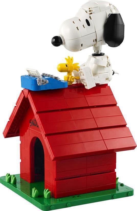 LEGO IDEAS Peanuts: la cuccia di Snoopy 21368