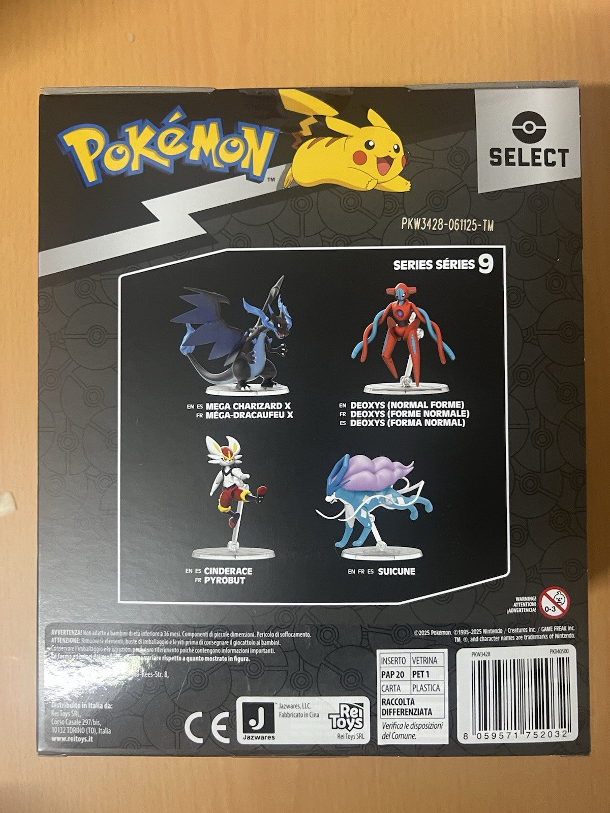 Pokemon Jazwares Select Mega Charizard Trainer Team Series 9 New